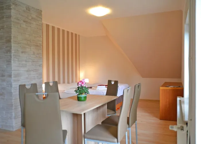 ホームステイ Wiesenblick